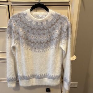 Peter Millar Women's Sweater in Gray and Cream